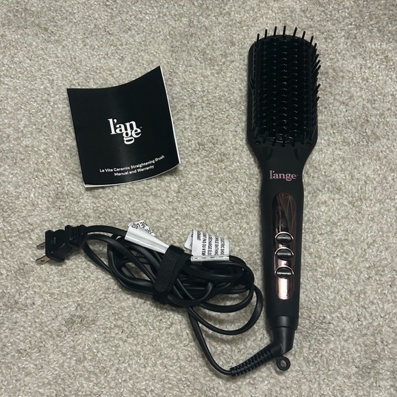 Ceramic Hair Straightening Brush - Picture 3 of 5